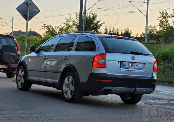 Skoda Octavia cena 30900 przebieg: 226000, rok produkcji 2010 z Pionki małe 781